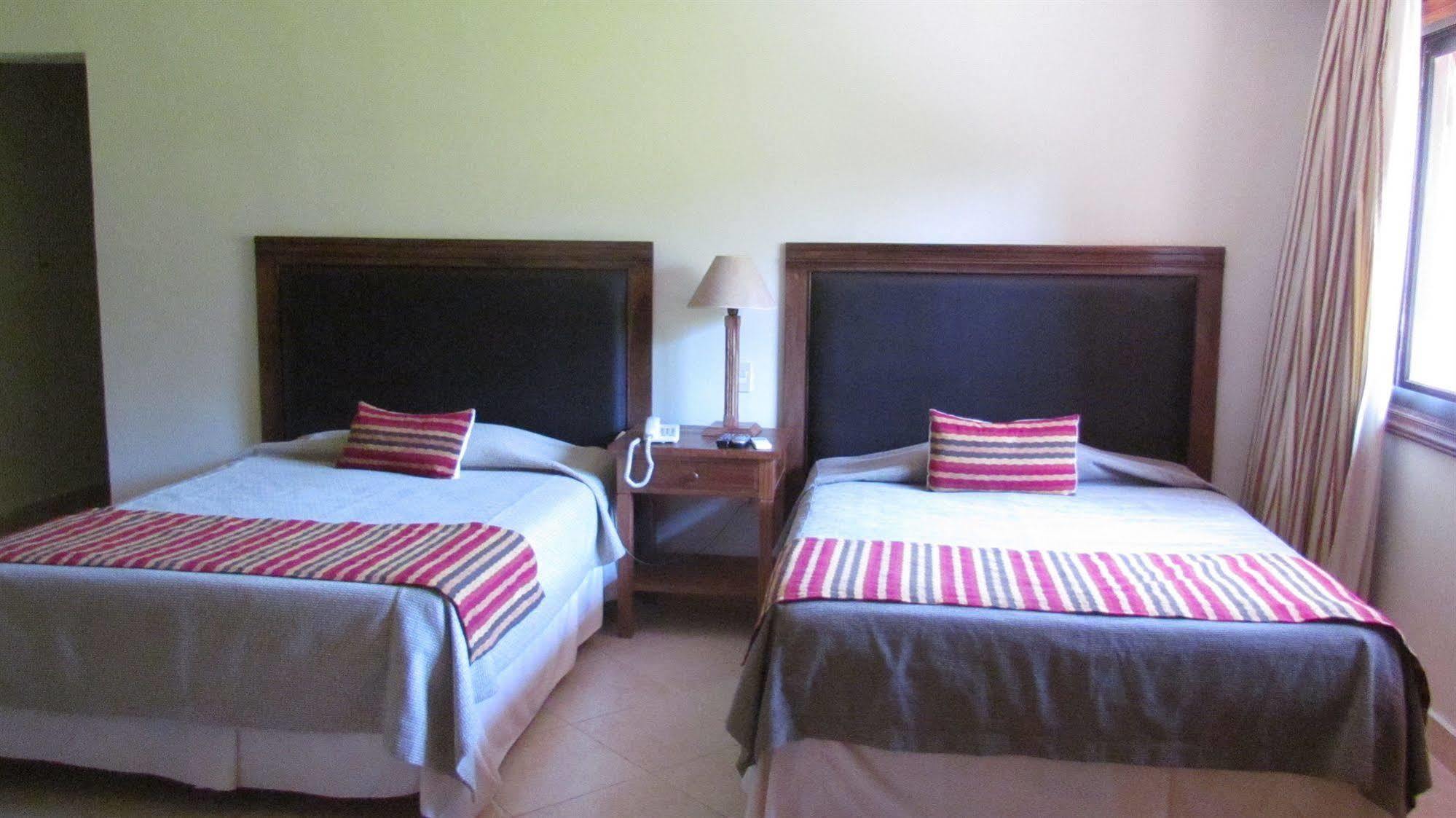 Terrazas Del Sol Apart-Hotel Lambare 外观 照片